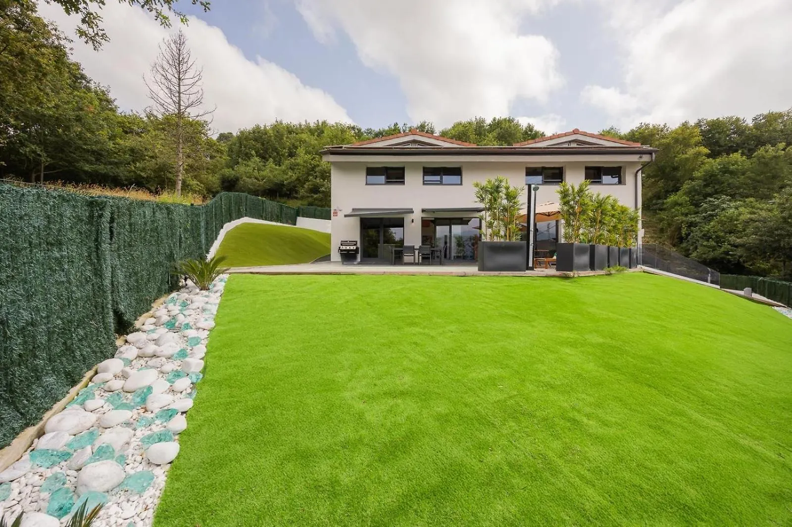 House With Pool And Panoramic View Of Bilbao Villa Holiday home
